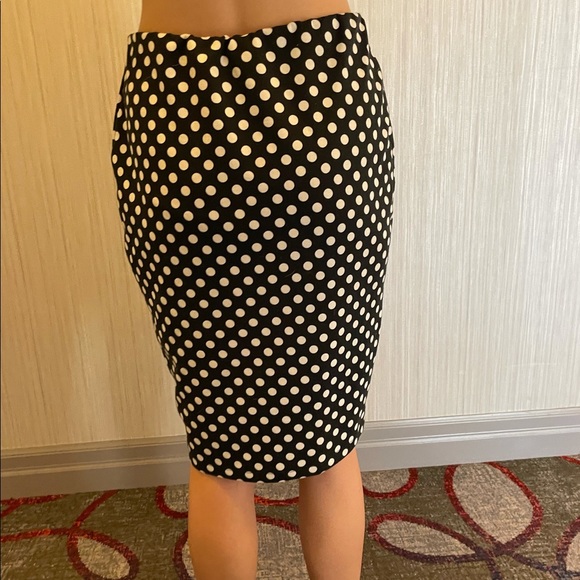 Polka dot bodycon skirt - Picture 4 of 4